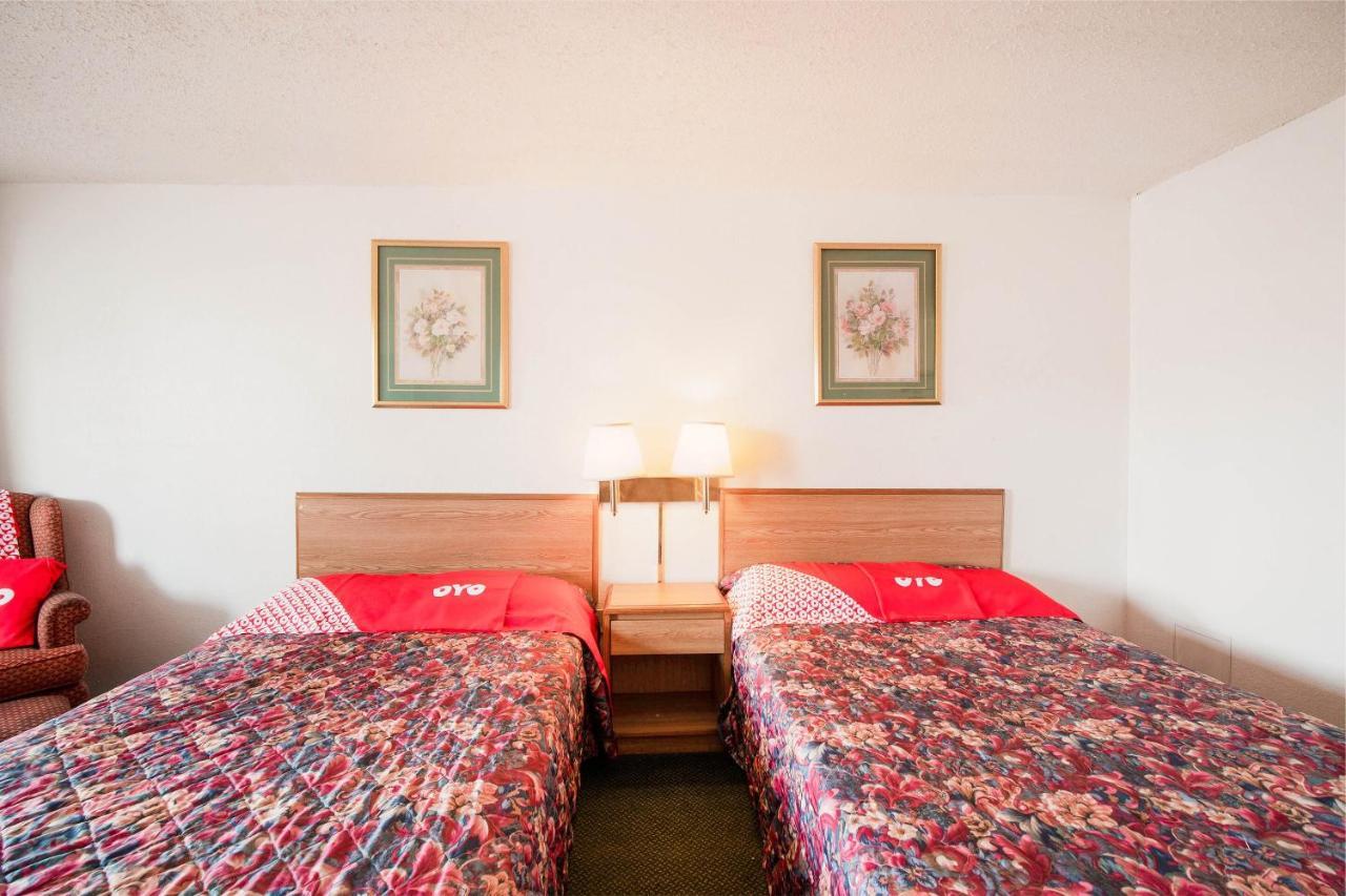 Hotel O Houston East Channelview I-10 Екстер'єр фото