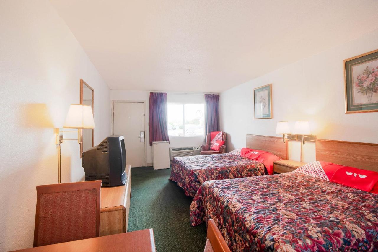 Hotel O Houston East Channelview I-10 Екстер'єр фото